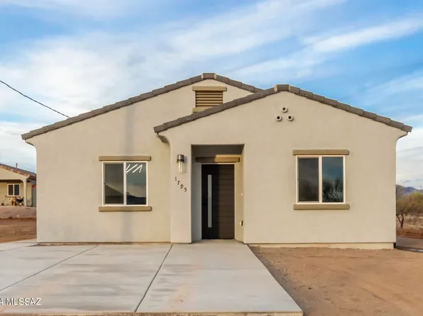 3050 E Adilene Dr, Tucson, AZ 85756