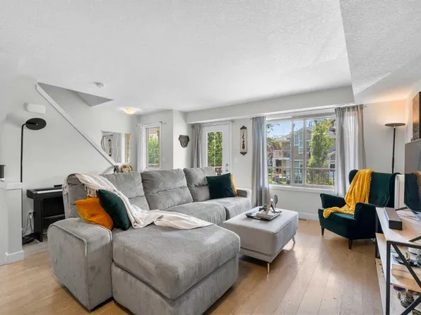 250 S Sage Valley Rd NW #1205, Calgary, AB T3R 0R6