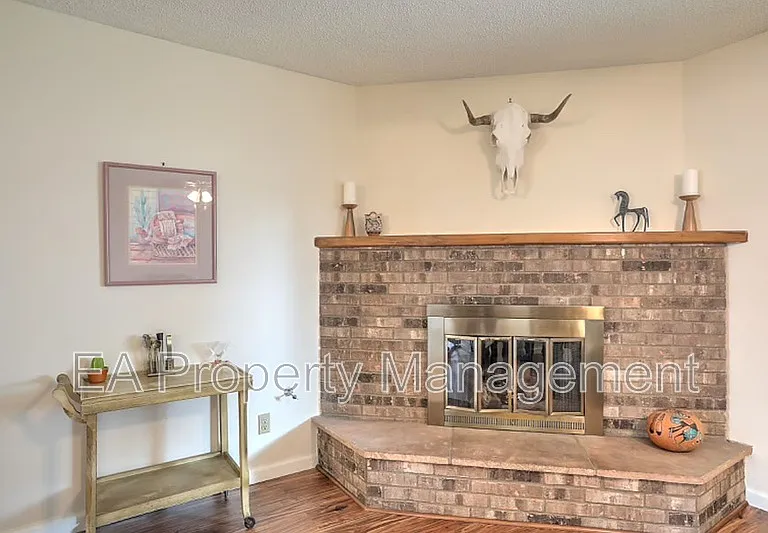 9308 Gutierrez Rd NE — Photo 16
