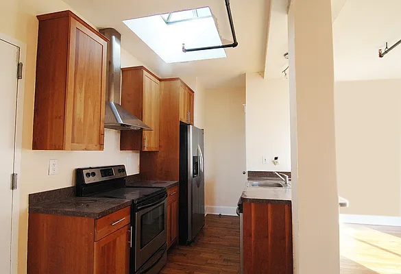 Rented by MNS | media 38