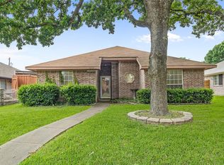 13118 Green Valley Dr, Balch Springs, TX 75180