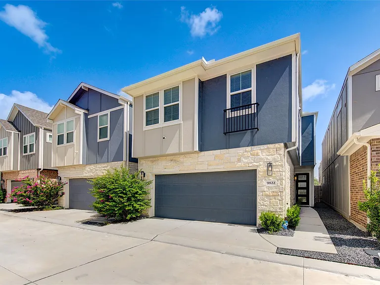 9822 Heritage Run Ln — Photo 36