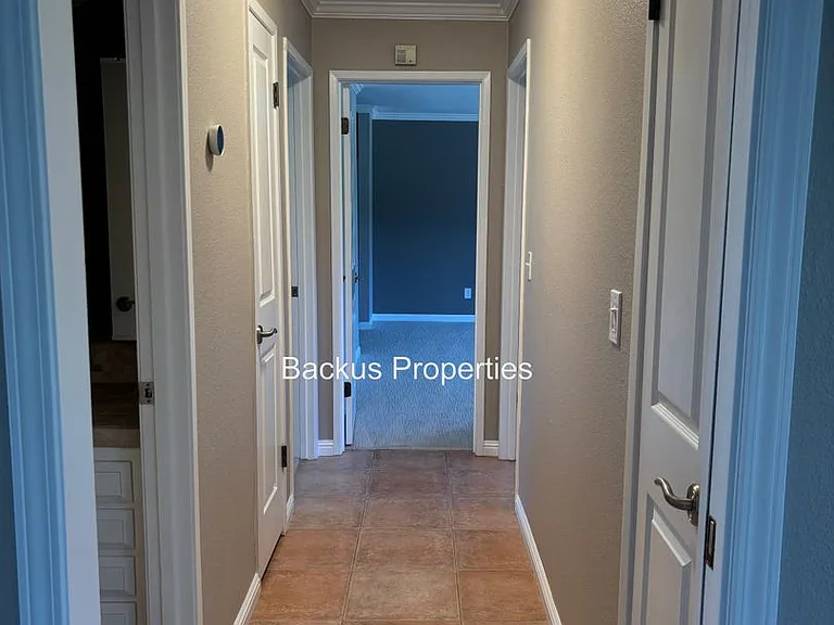 17240 Tamara Ln — Photo 8