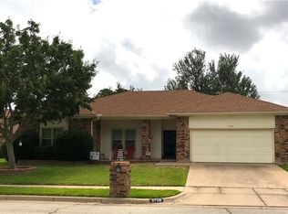 3708 Rolling Meadows Dr, Bedford, TX 76021