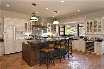 Kitchen :: 2768 Ralston Ave