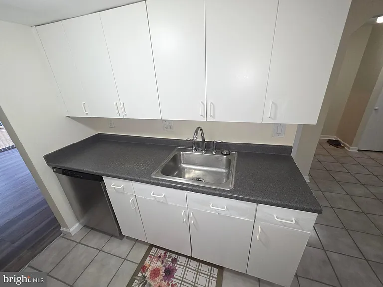5407 Fallriver Row Ct — Photo 8