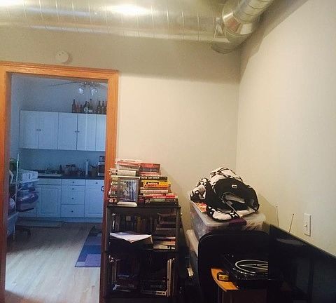 4th image of 1307 N Ashland Ave APT 3R