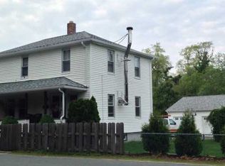 251 Pulaski St, Coventry, RI 02816