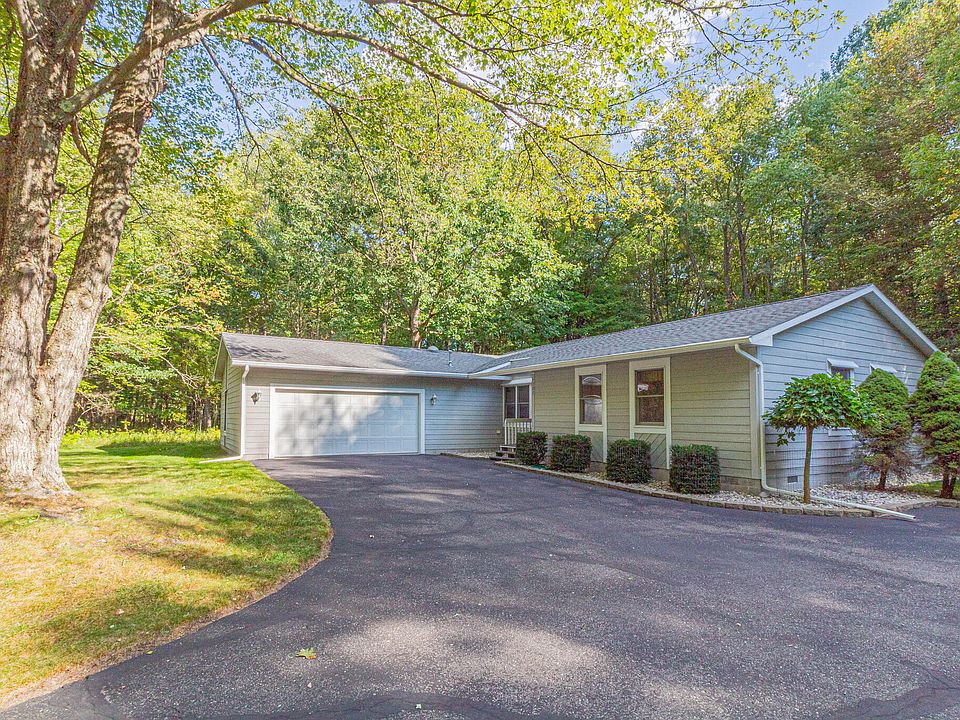 1st image of 6327 Club House Dr E