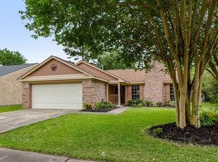 9511 W Savile Cir, Houston, TX 77065