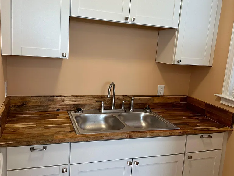 1 Pinecrest Ct #1B — Photo 19