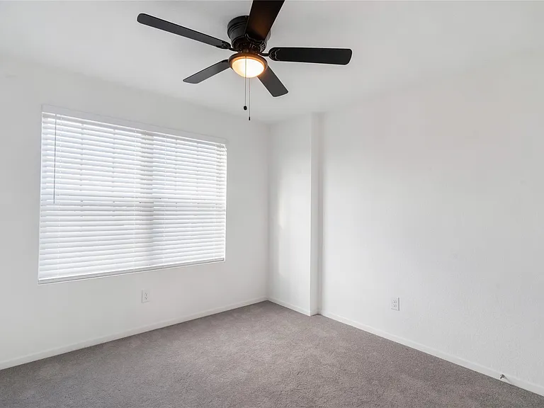 5307 Sleepy Fox Ln — Photo 15