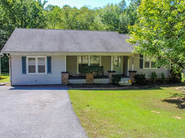 323 Cactus Dr, Benton, KY 42025