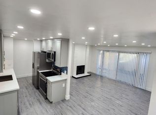 861 Woodside Ln E UNIT 1, Sacramento, CA 95825