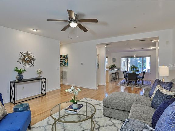 5th image of 353 4th Ave S