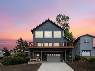 2295 Fleming Ave, Tillamook, OR 97141