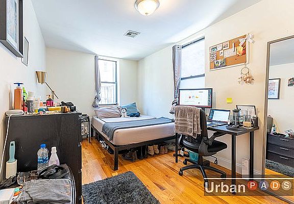 4th image of 67 Hawthorne St #1F