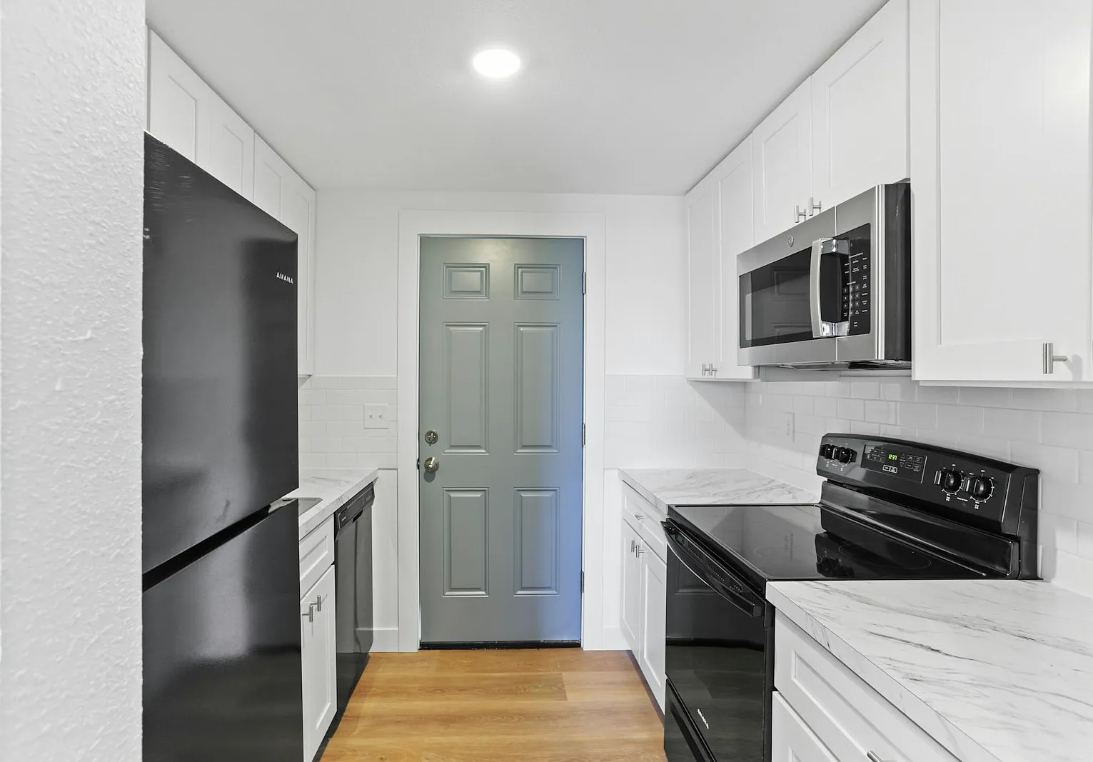 1407 West Marina Drive, Unit 8 — Photo 4