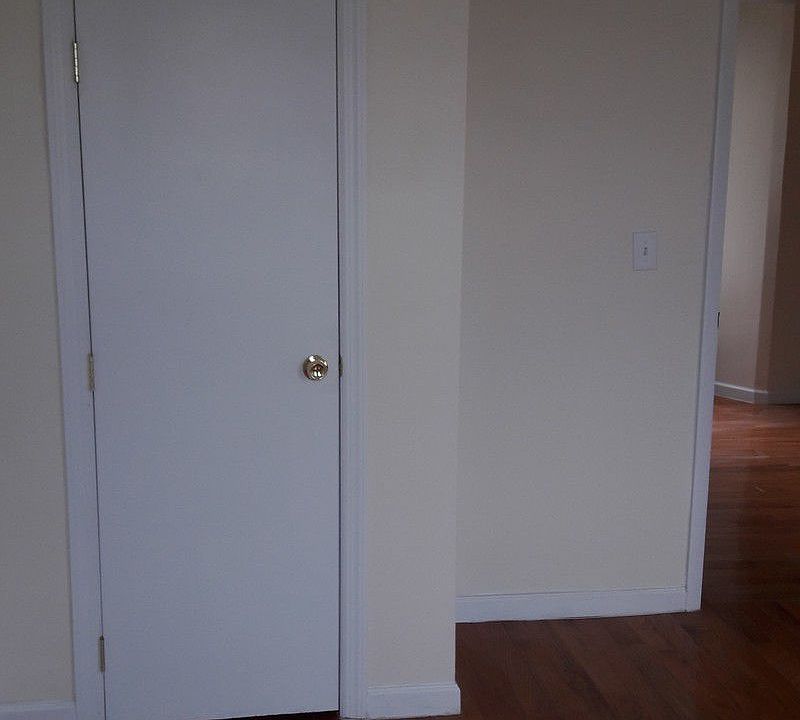 1st image of 524 E 119th St APT 33