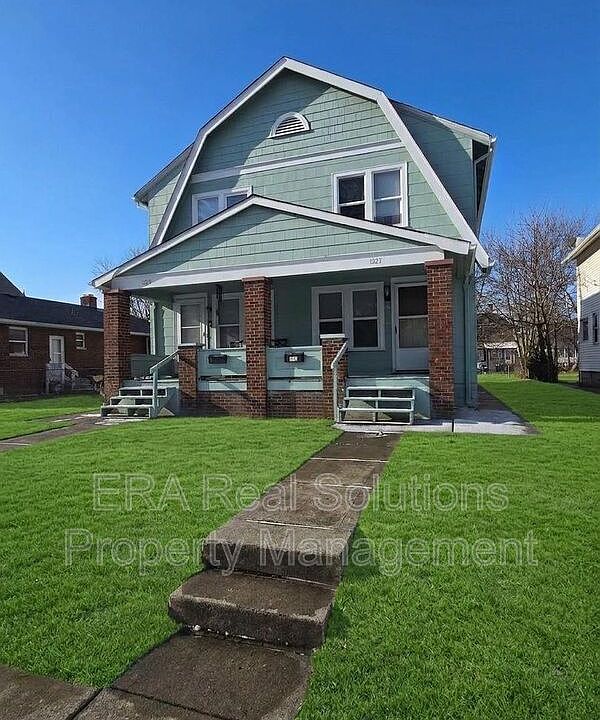 1st image of 1527 Republic Ave