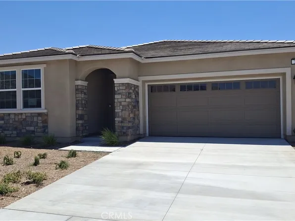 271 Almanac St, Hemet, CA 92543