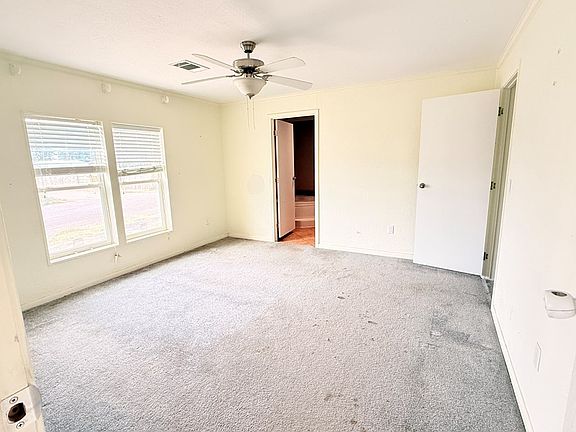 2nd image of 610 N Betty Ave
