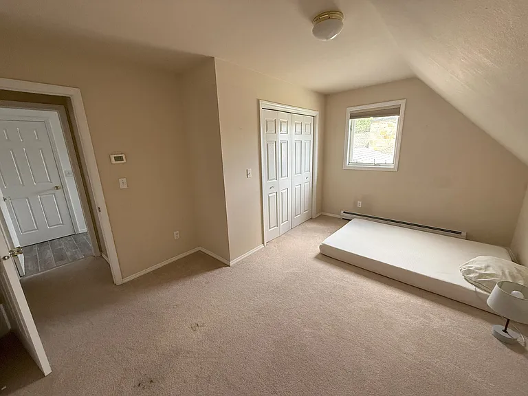 3075 Spring Meadows Dr — Photo 8