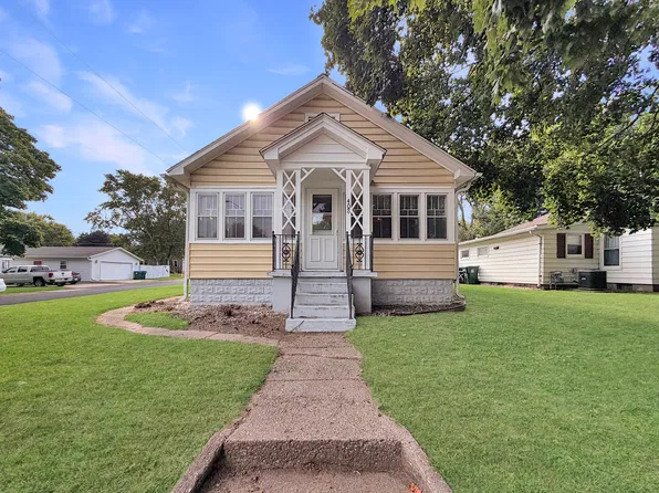 408 12th Ave, Rock Falls, IL 61071