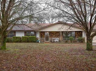 31 Sand Rd, Dyer, TN 38330