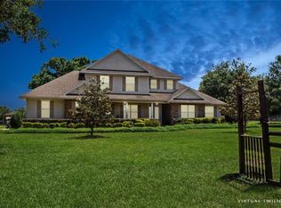 32330 Equestrian Trl, Sorrento, FL 32776