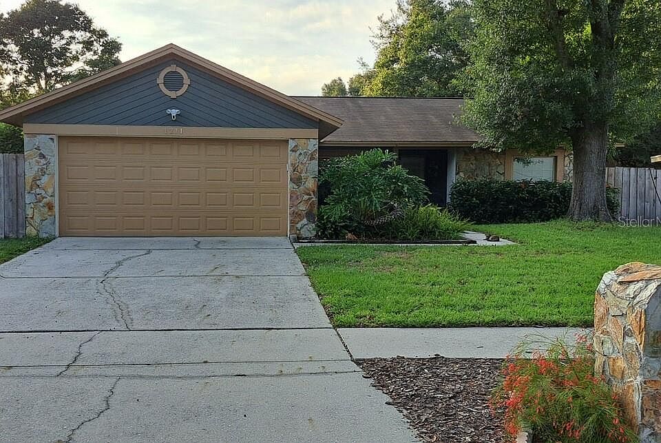1st image of 1211 LORNEWOOD DRIVE