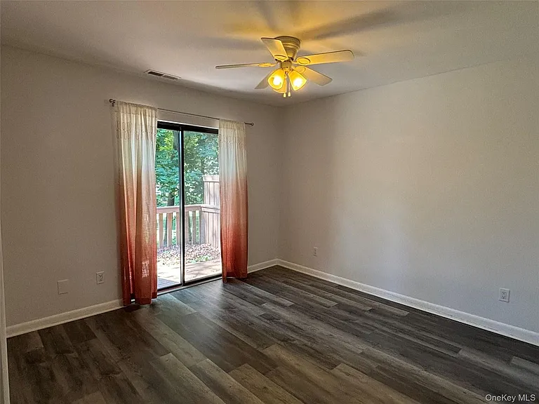 507 Scenic Ln — Photo 12