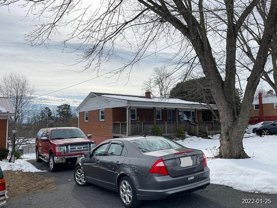 58 Augusta St, Verona, VA 24482 Zillow