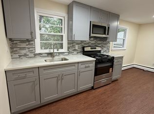677 Greeley Ave Floor 2, Fairview, NJ 07022