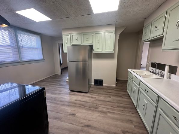 (undisclosed Address)