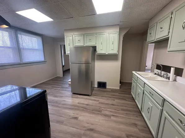 (undisclosed Address), Saint Joseph, MO 64501