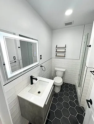 Rented by Amin Property Group Inc | media 2