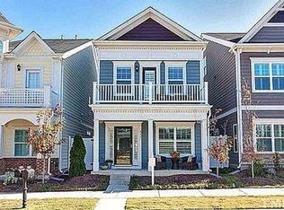 913 Branch Line Ln, Apex, NC 27502