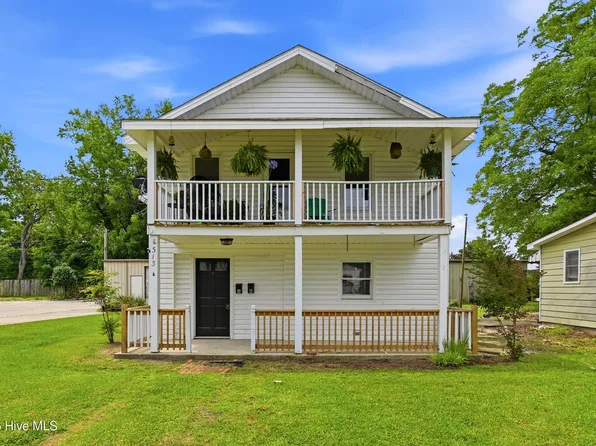 313 W Lewis Street #A & B, Whiteville, NC 28472