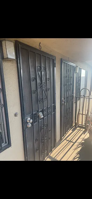 1 bed, 450 sqft, $2,050 — Photo 4