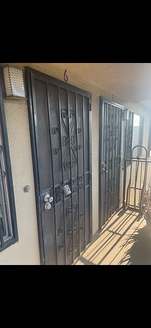 front door apt #6