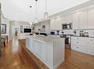 9 Prospect St #2, Charlestown, MA 02129