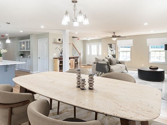 3rd image of 12 Upper Palmer Rd