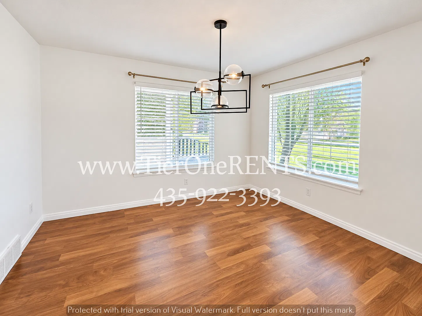 4 bed, 2.5 bath, 2406 sqft, $2,295 — Photo 4