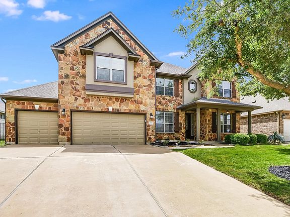 2nd image of 4713 Mont Blanc Dr