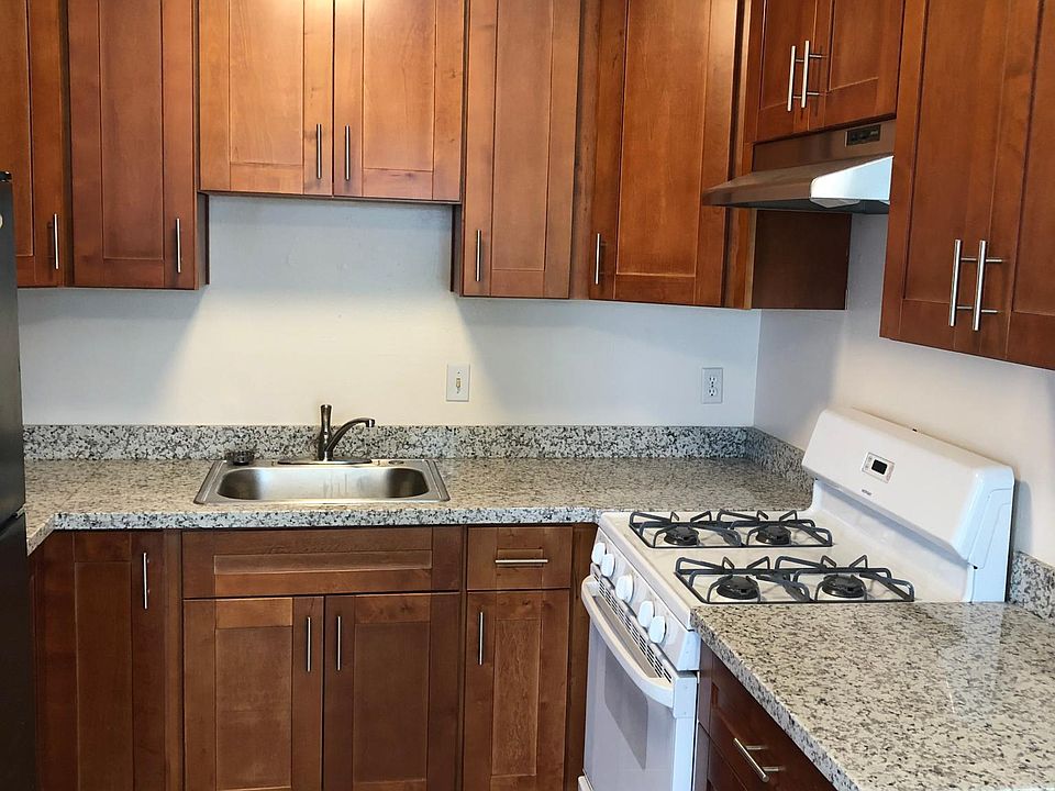 2nd image of 2673 Grande Vista Ave APT 3