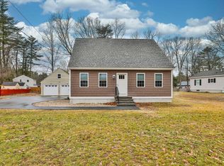 11 Pine St, Fremont, NH 03044