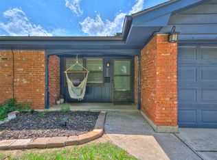 212 Collier Dr, Norman, OK 73069