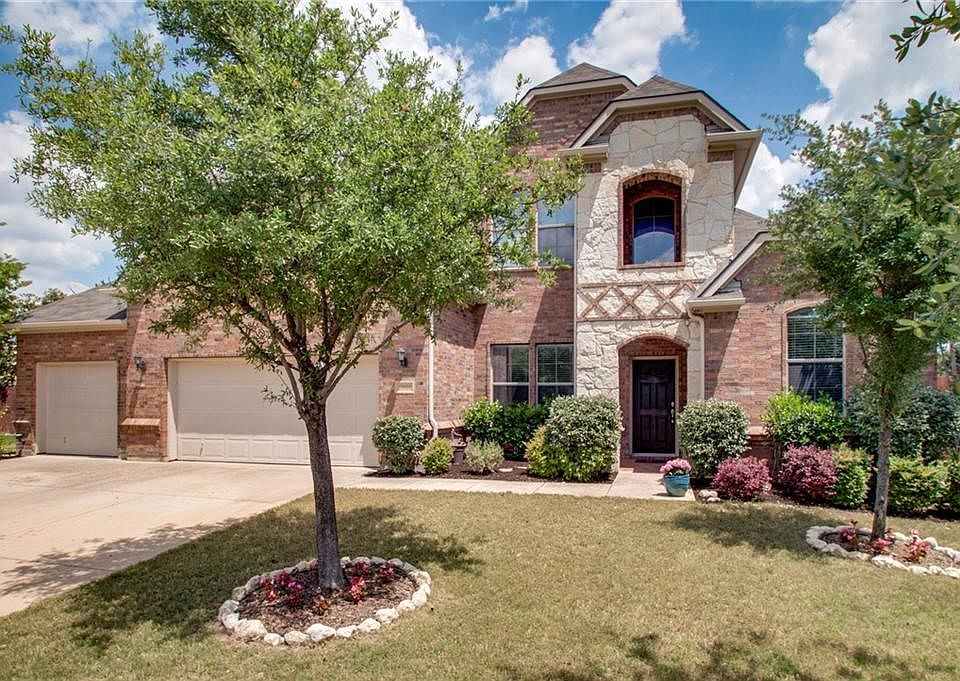 1st image of 15800 Badger Creek Ln