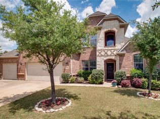 15800 Badger Creek Ln, Fort Worth, TX 76177